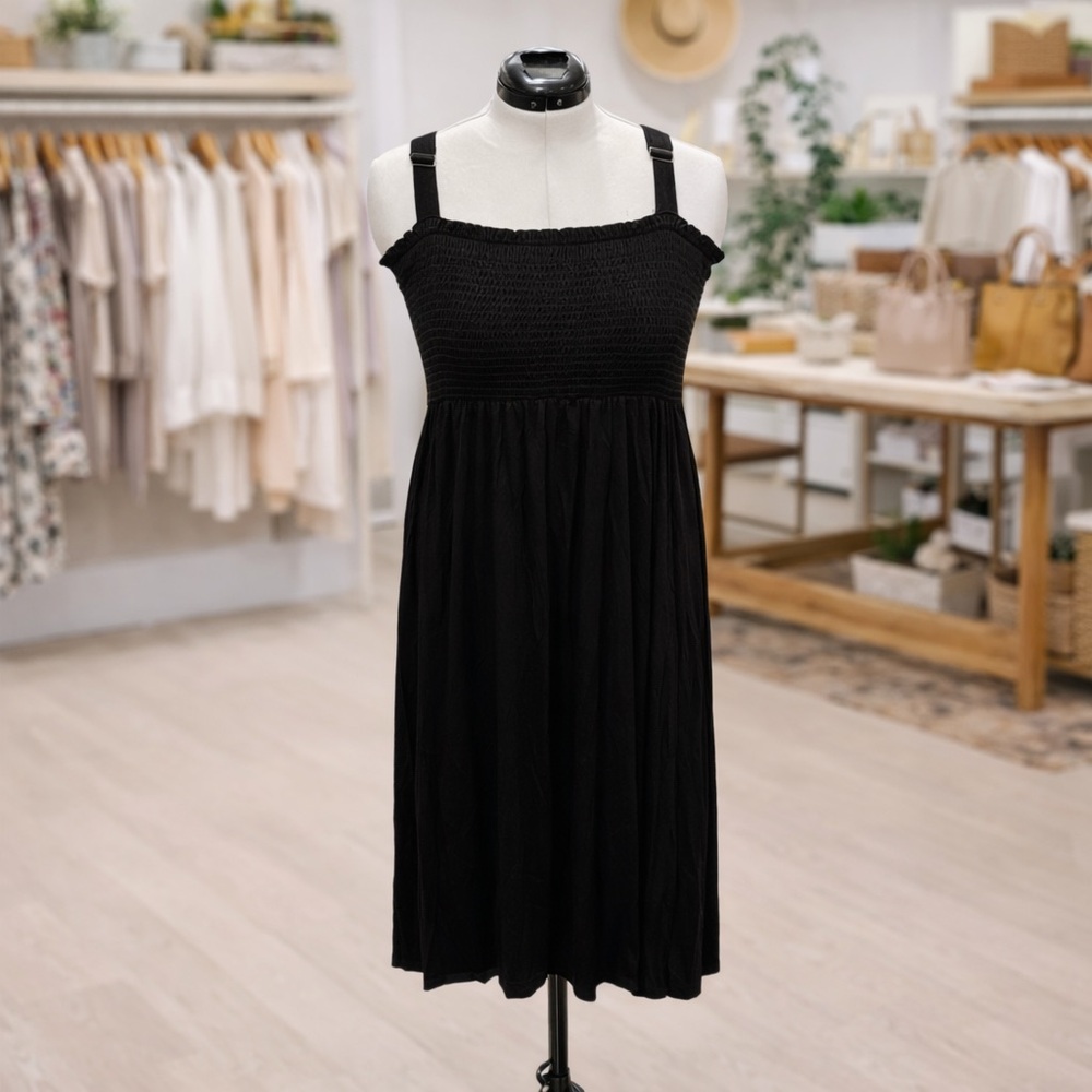 White Birch 2X Black Smocked High Low Dress Adjustable Straps Flowy NWOT